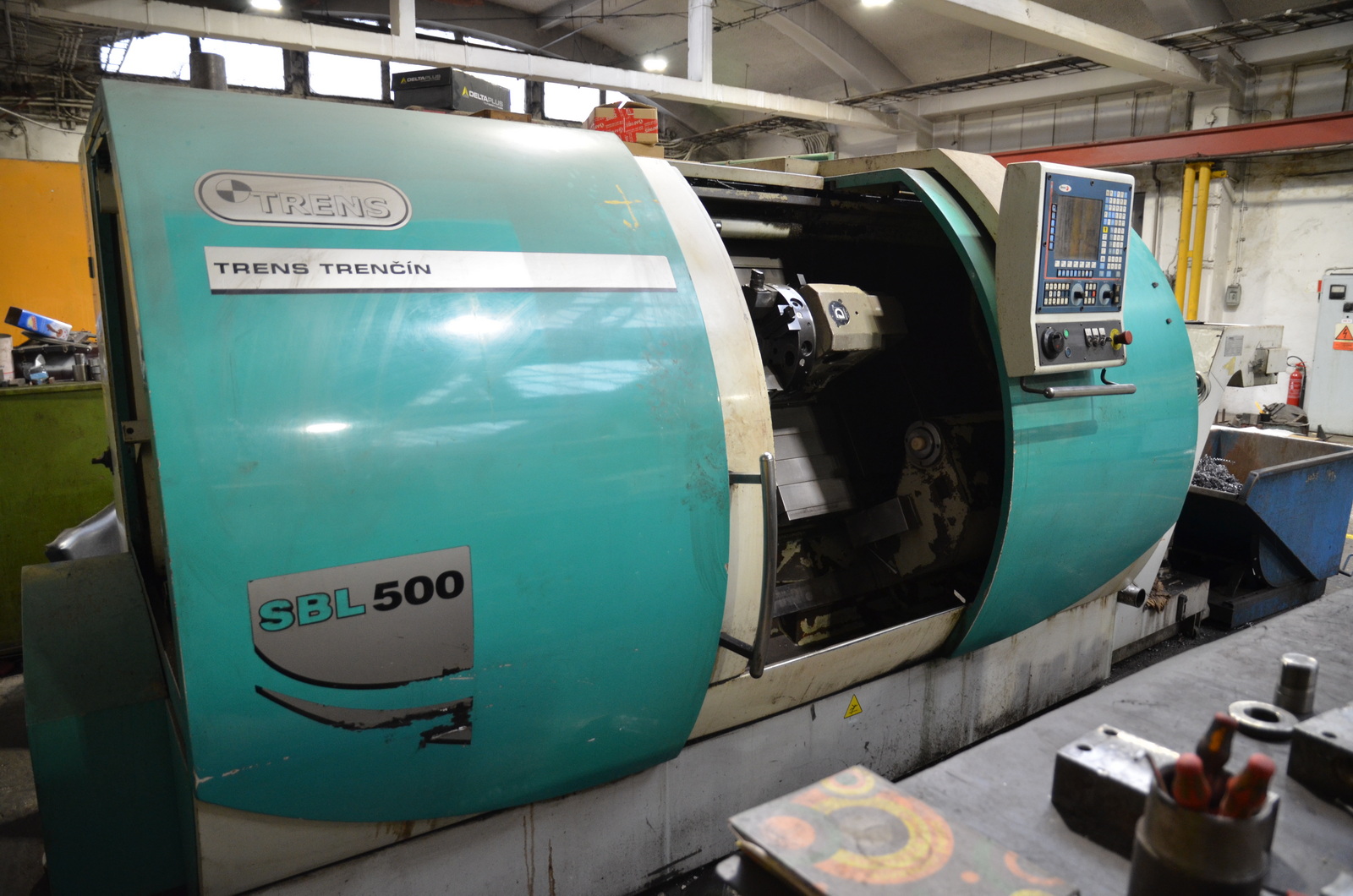 CNC sústruh SBL 500 CNC – pohľad 2